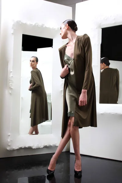Look 4